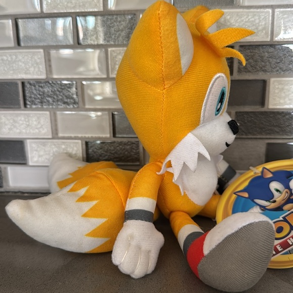 SEGA Sonic The Hedgehog MILES “TAILS” PROWER Plush / Limited Edition / 9” / NEW - Picture 7 of 15